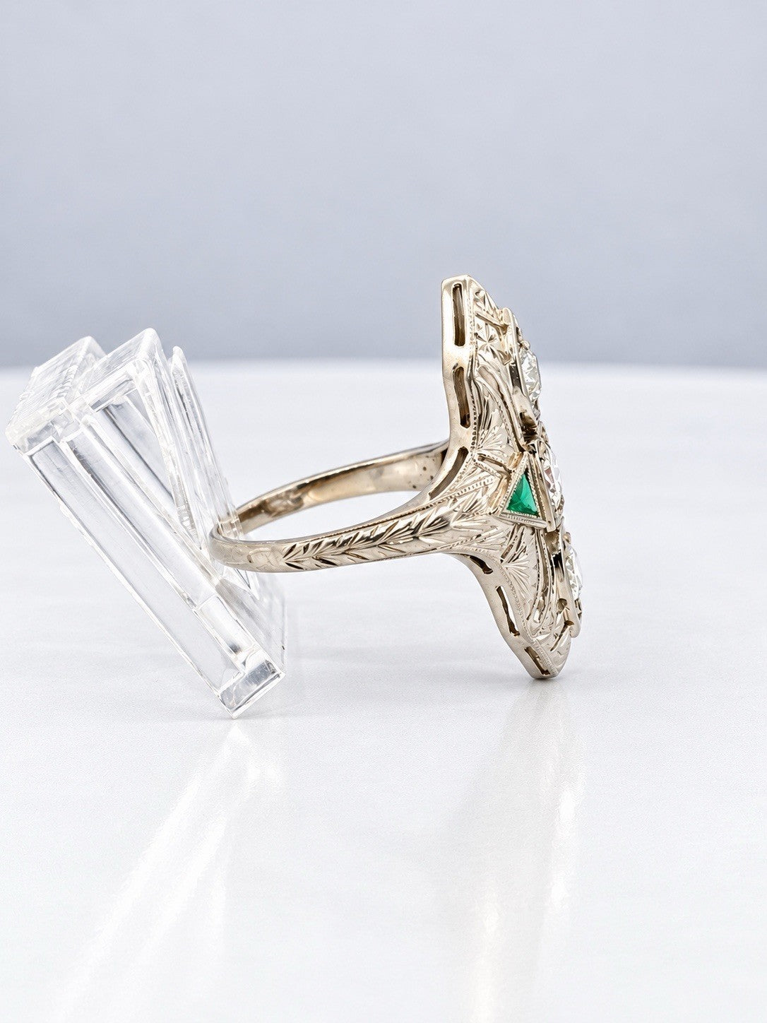 Antique Art Deco 20K White Gold Euro-Cut Diamond & Emerald Navette Ring Size 5.5