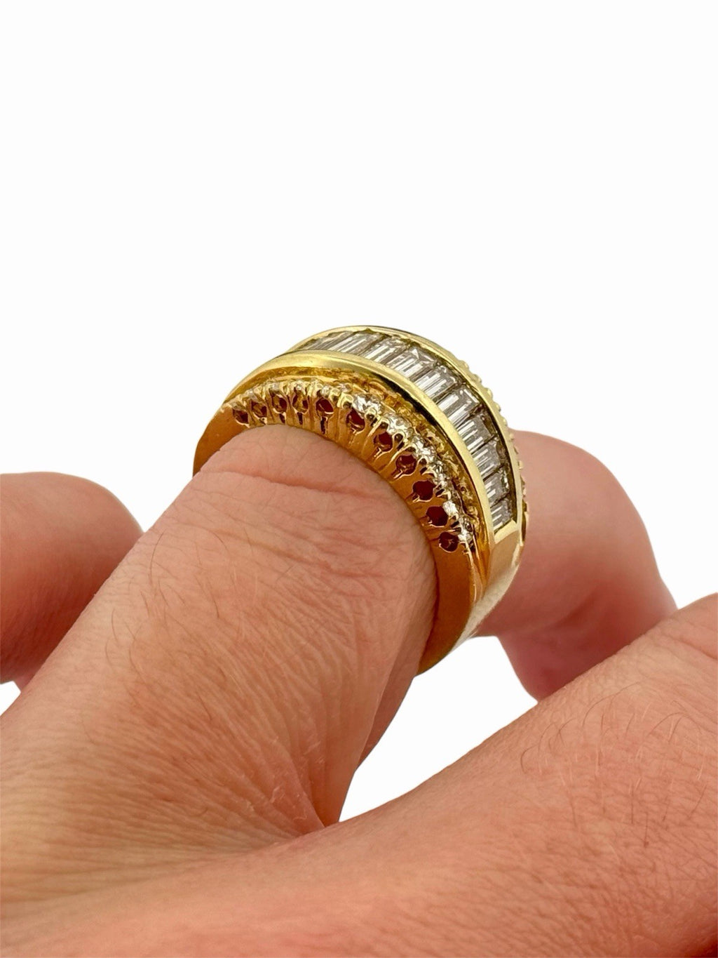 18K Yellow Gold Natural Baguette & Round Diamond Band Ring 2ctw Size 7.5