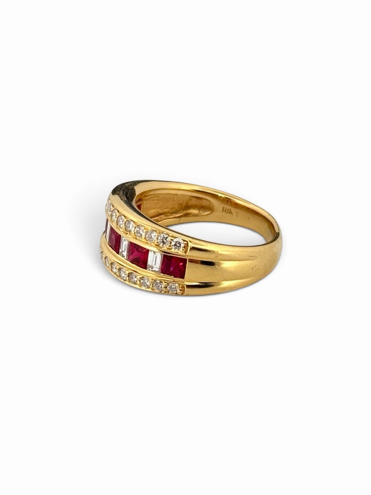 18K Yellow Gold Natural Ruby & Diamond Unique Band Ring Size 7.5 Estate