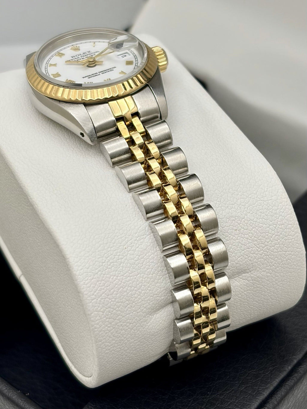 Rolex Datejust 69173 Two Tone White Roman Dial 26mm Ladies Watch, Very Nice!