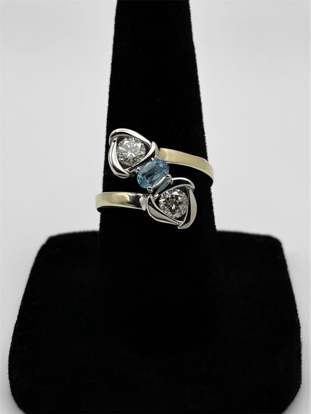 14K Gold Natural Diamond & Blue Topaz Bypass Three Stone Ring 0.75 CTW - Size 6