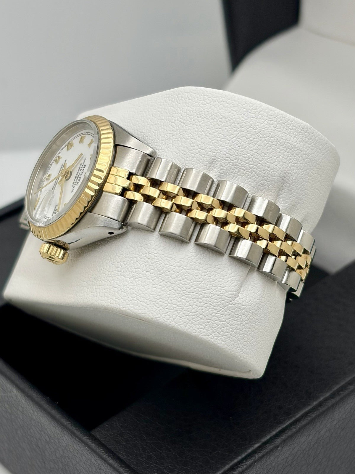 Rolex Datejust 69173 Two Tone White Roman Dial 26mm Ladies Watch, Very Nice!