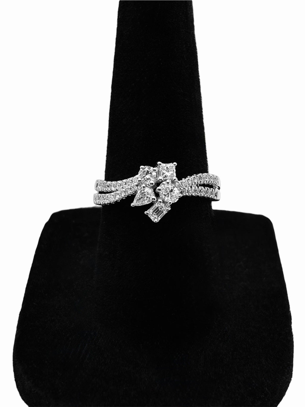 10K White Gold Natural Diamond Cluster Split Shank Ring 0.50 CTW Size 6