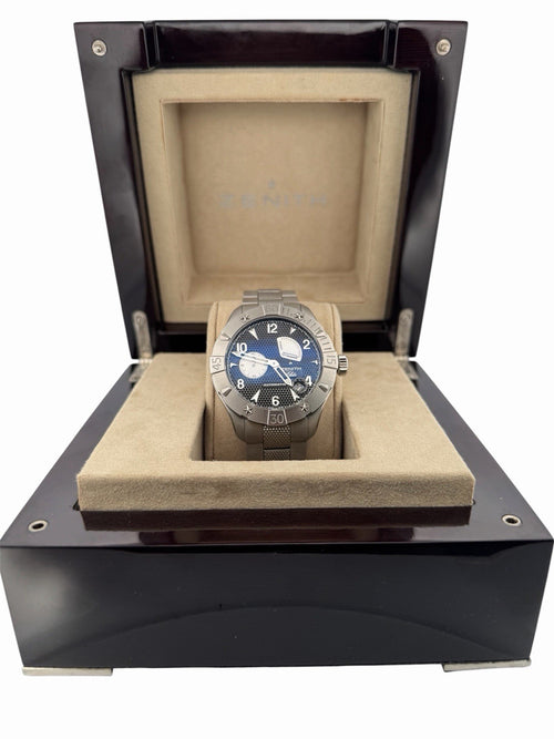 Zenith Defy Classic Reserve de Marche Automatic 43mm 03.0516.685 Black Dial NOS