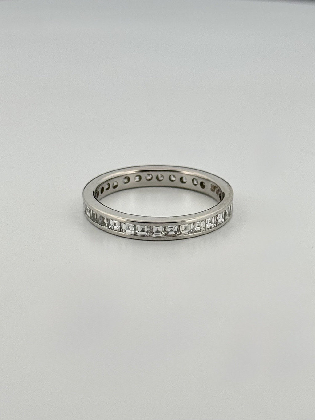 900 Platinum Natural Carré Cut Diamond Eternity Band Ring 1ctw Size 6