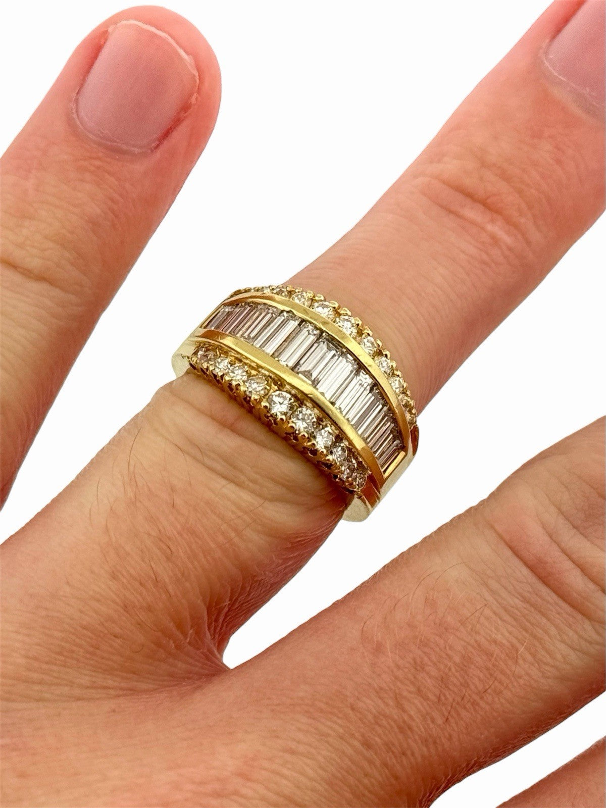 18K Yellow Gold Natural Baguette & Round Diamond Band Ring 2ctw Size 7.5