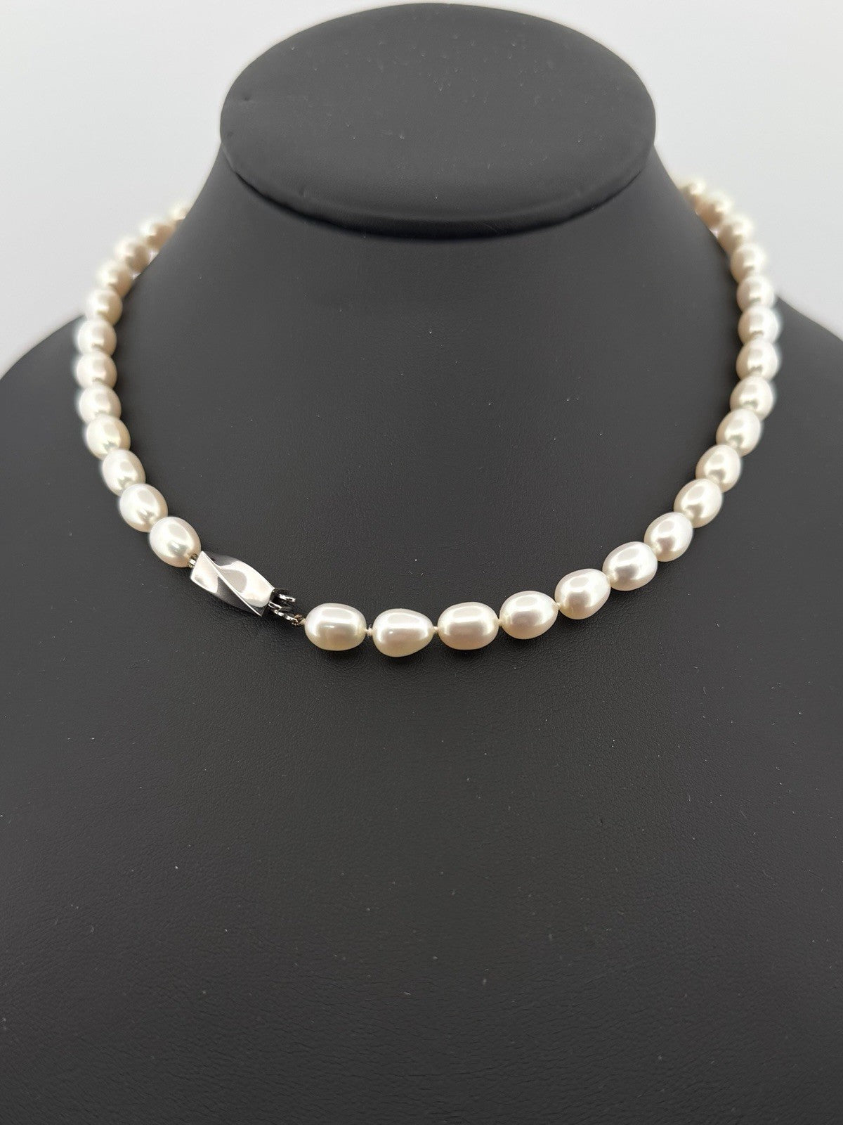 Tiffany & Co. Freshwater Pearl Necklace 925 Sterling Silver 16” 7mm, w/ Pouch