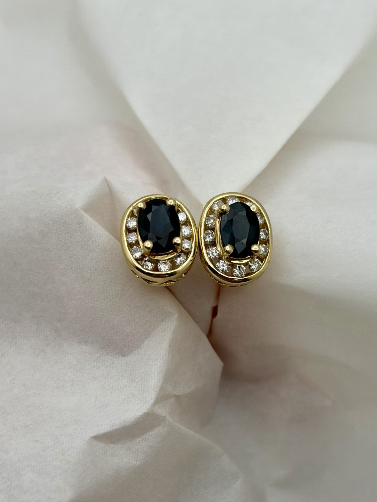 14K Yellow Gold Natural Blue Sapphire & Diamond Halo Stud Earrings 10mm