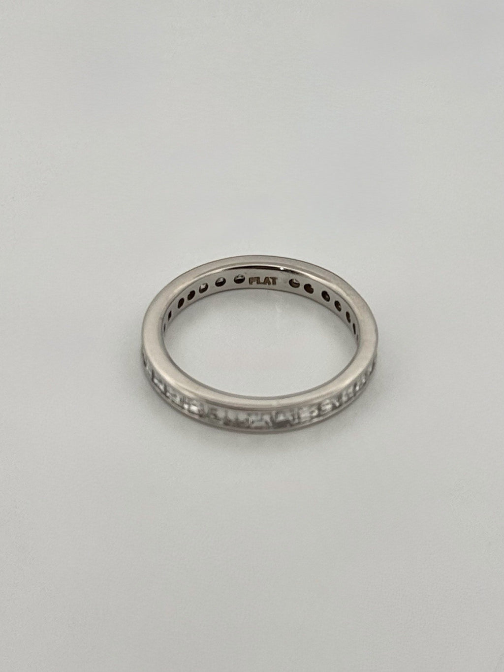 900 Platinum Natural Carré Cut Diamond Eternity Band Ring 1ctw Size 6