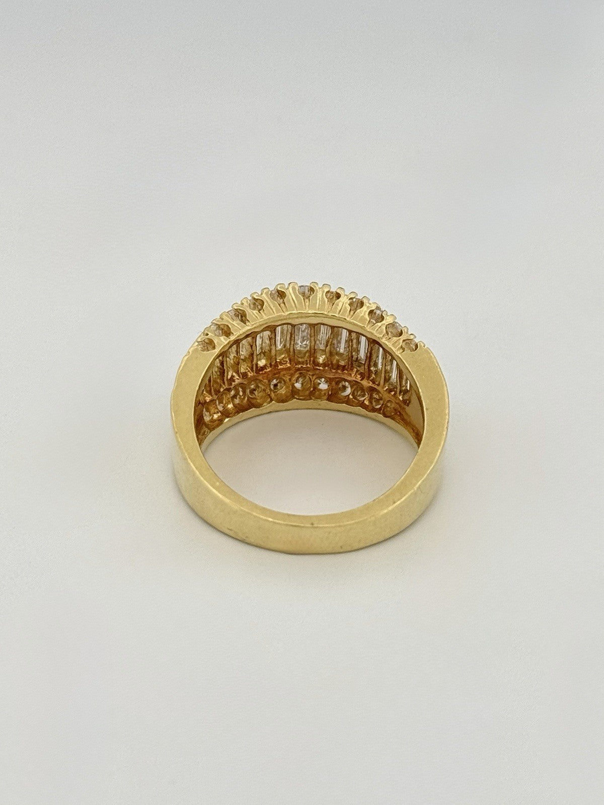18K Yellow Gold Natural Baguette & Round Diamond Band Ring 2ctw Size 7.5