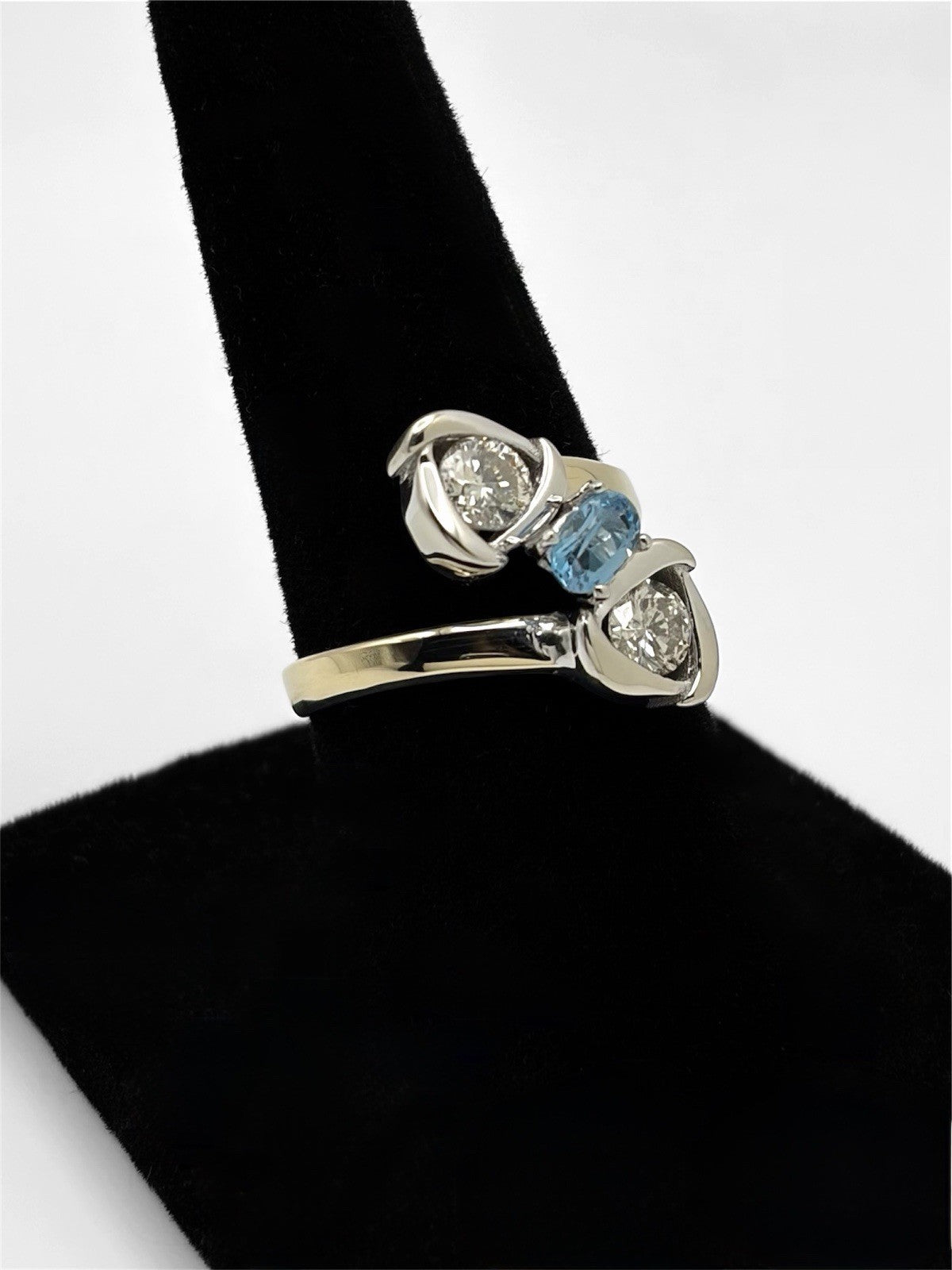 14K Gold Natural Diamond & Blue Topaz Bypass Three Stone Ring 0.75 CTW - Size 6