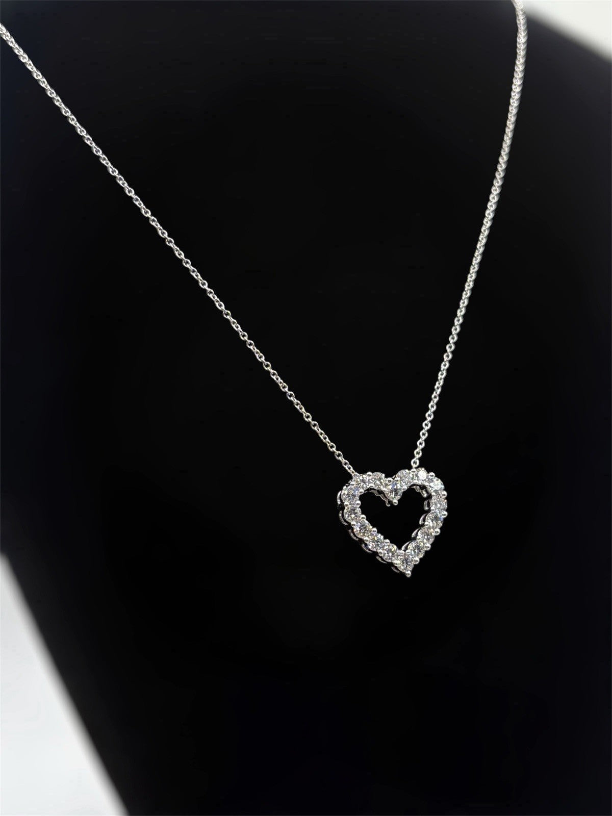14K White Gold Diamond Open Heart Pendant Necklace 16”