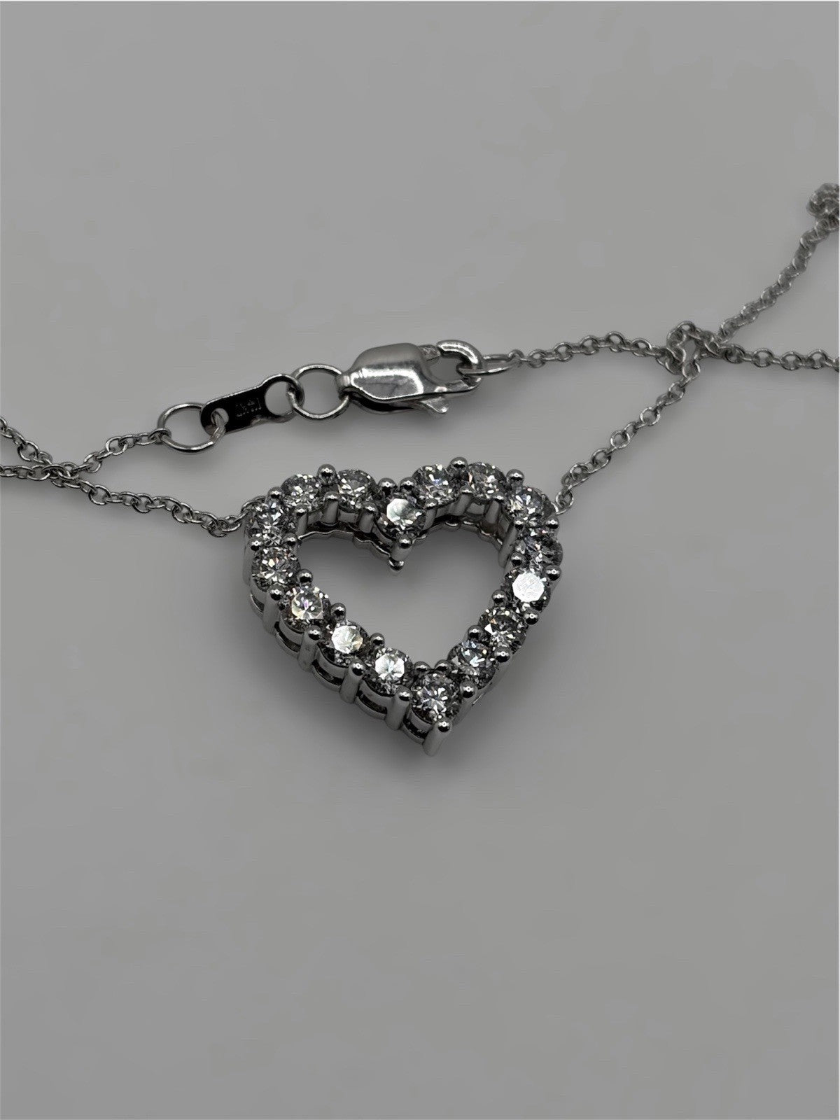 14K White Gold Diamond Open Heart Pendant Necklace 16”