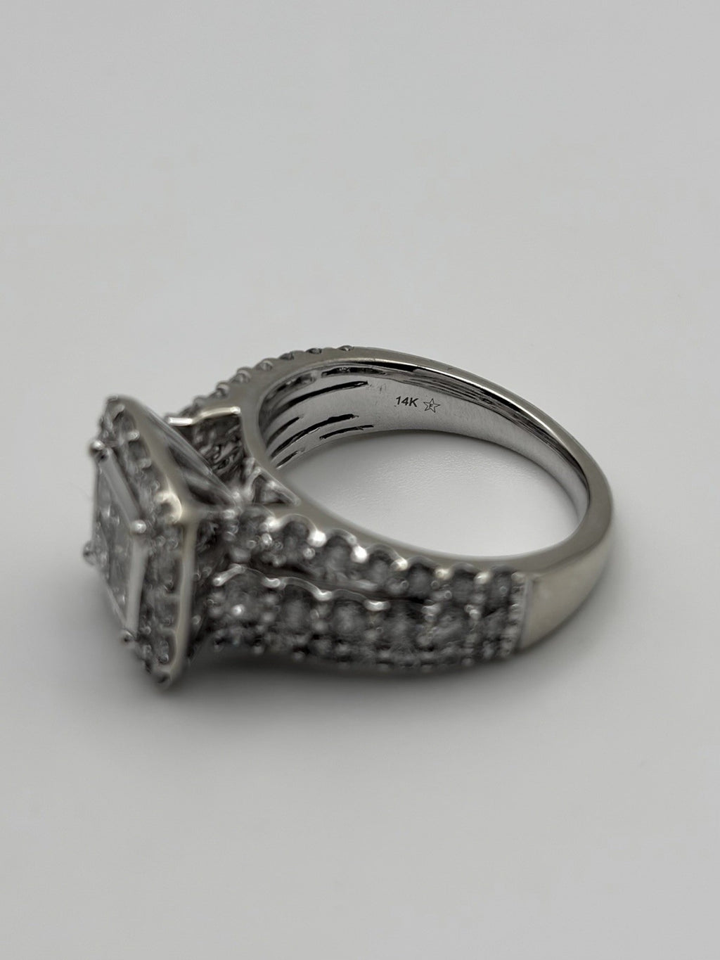 14K White Gold Natural Diamond Princess Cut Halo 3-Row Band 2ctw Ring Size 7