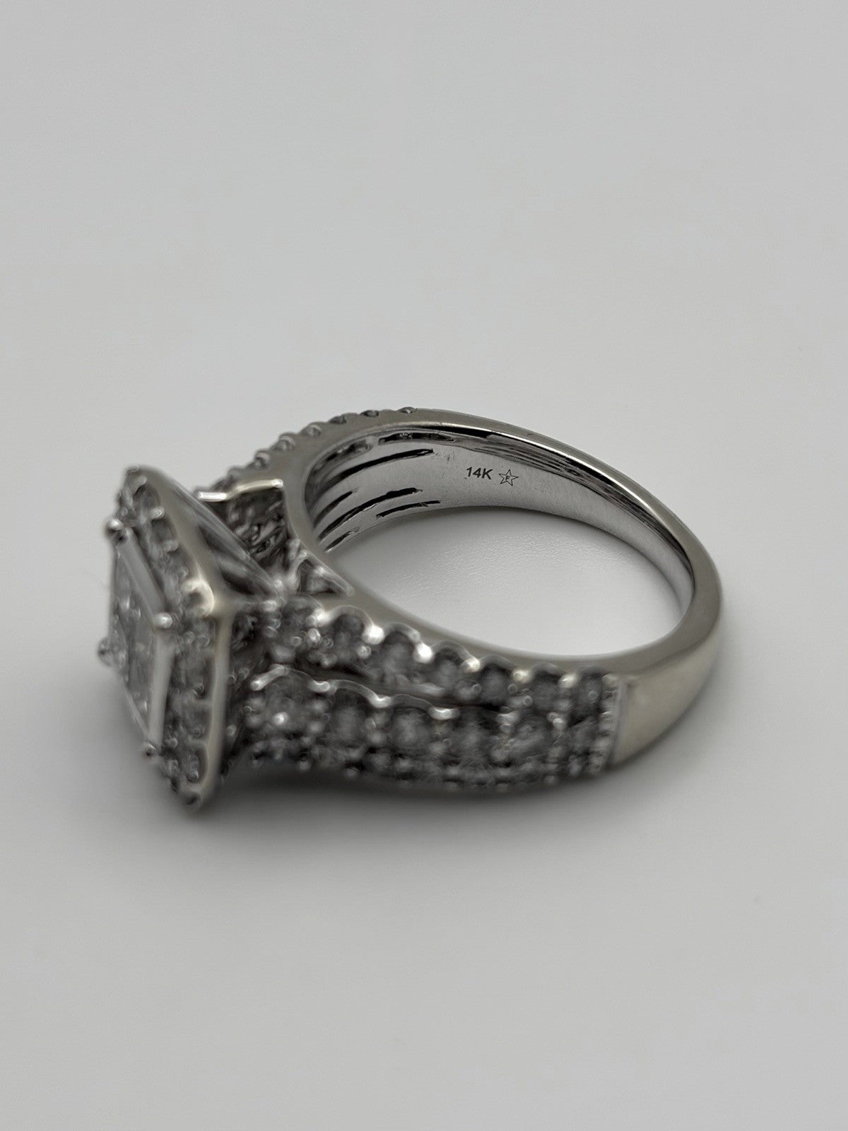 14K White Gold Natural Diamond Princess Cut Halo 3-Row Band 2ctw Ring Size 7